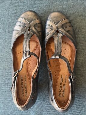 Rockport Cobb Hill T-Strap Comfort Heels